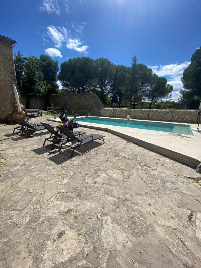 Appartamento Logis Dans Ancien Relais De Poste Saint Julien Les Rosiers Esterno foto